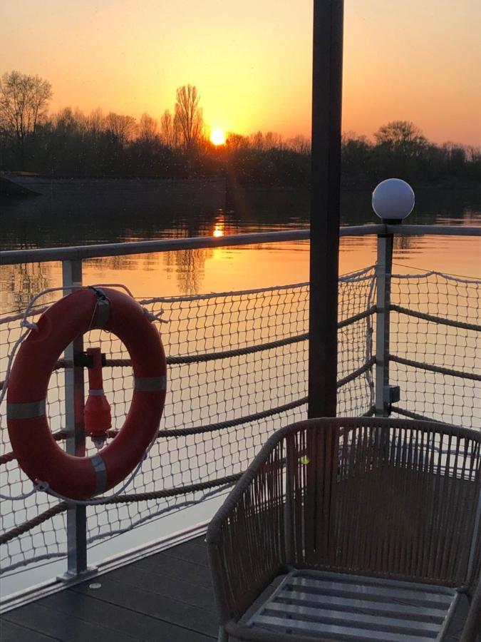 Seinehouse - Maison Flottante Vaux-Sur-Seine Exteriör bild