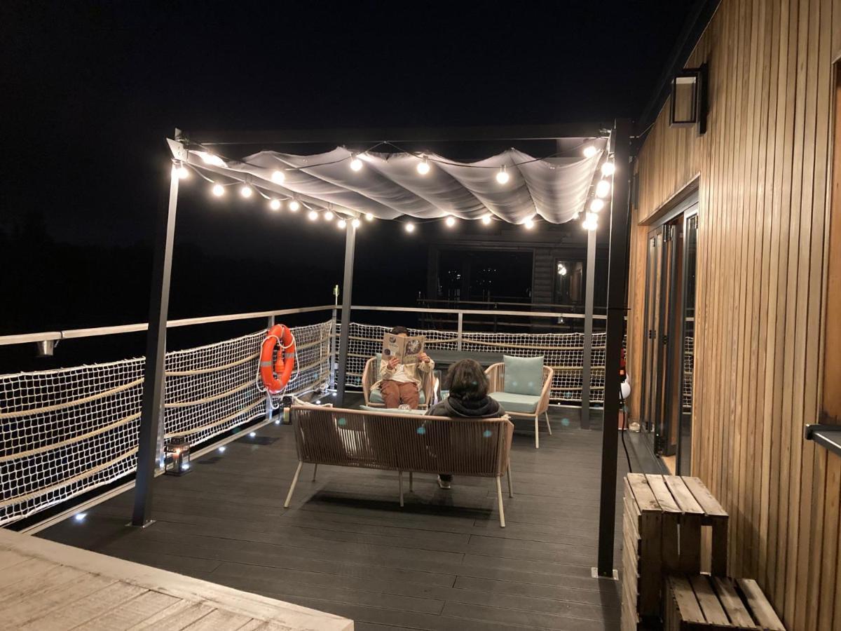 Seinehouse - Maison Flottante Vaux-Sur-Seine Exteriör bild